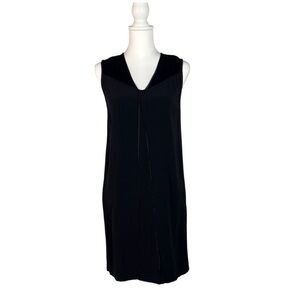 Vince Two Tone Navy Dress Women’s M V-Neck Sleeveless Shift Classic Chic Minimal